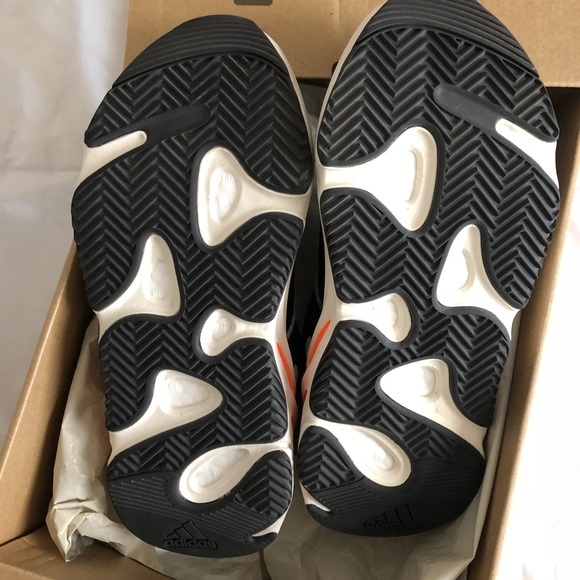 SOLD - Picture 5 of 7